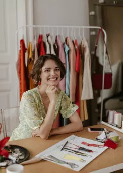 moda ve tekstil tasarımı kursu ücret