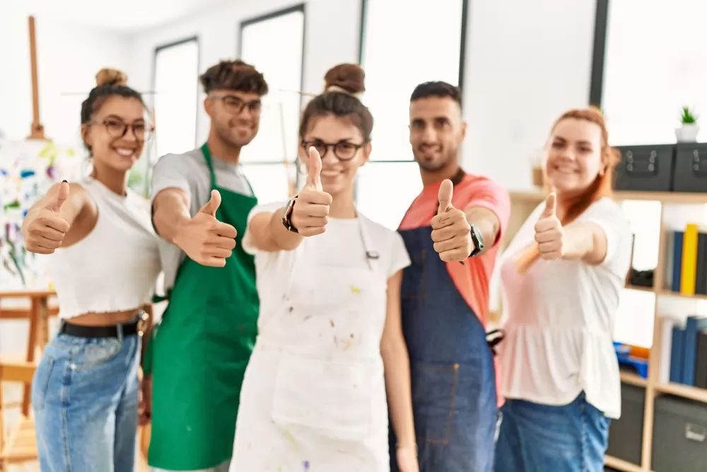 nü çizim atölyesi mezunları