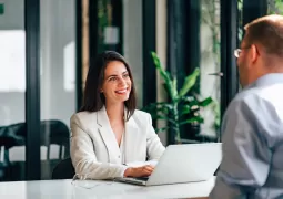 resim akademi nü çizim atölyesi