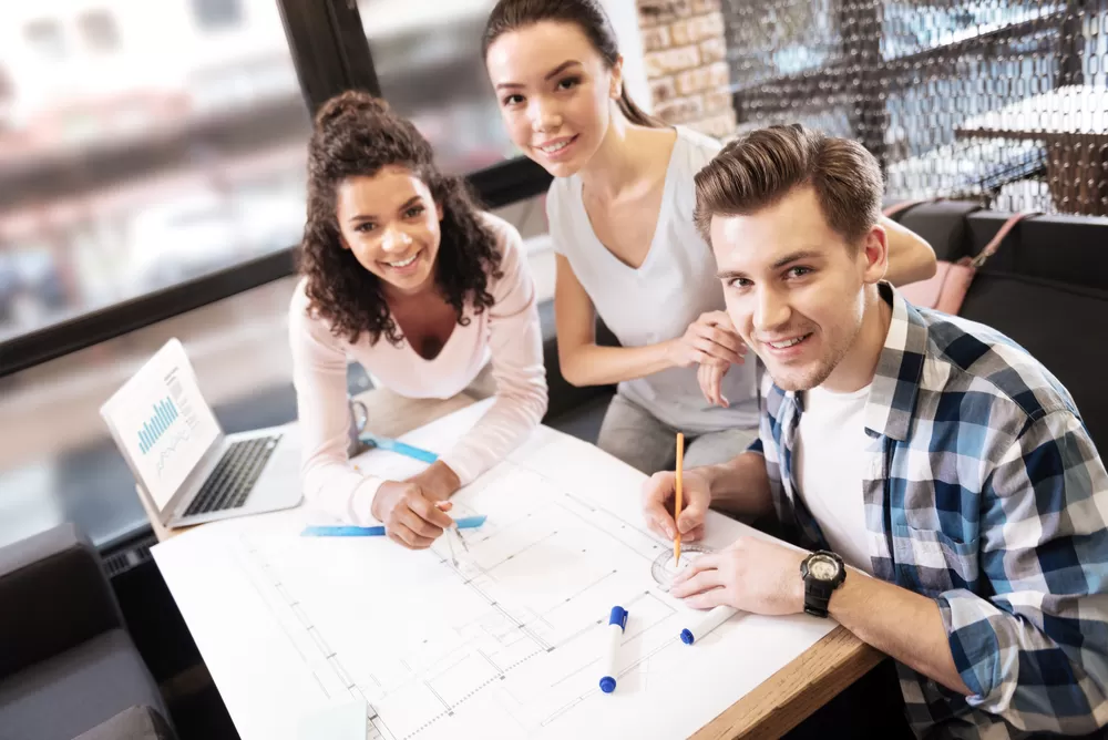 teknik resim kursu mezunları