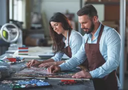 kurumsal cam tasarım kursu eğitmenleri