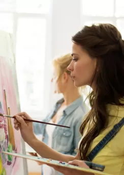 özel genç resim eğitimleri