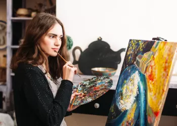 Neden Yağlı Boya Kursu? – Hayal Gücünüz Tuvalinize Yansısın!