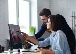 yurt dışı portfolyo tasarım kursu eğitmenleri