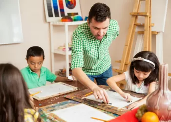 Küçük Yaşta Sanat Eğitimi Almak Neden Önemli?
